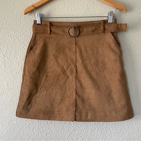 Hollister Dresses & Skirts - Hollister Ultra High Rise Faux Suede Mini Skirt Women’s S Brown Belted Pockets